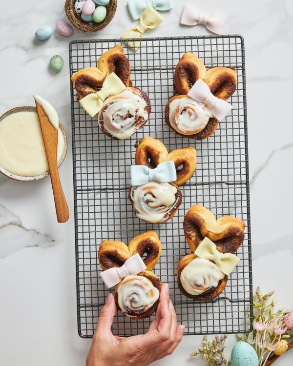 Breadmaker Cinnamon Roll Bunnies (Cinnabuns)