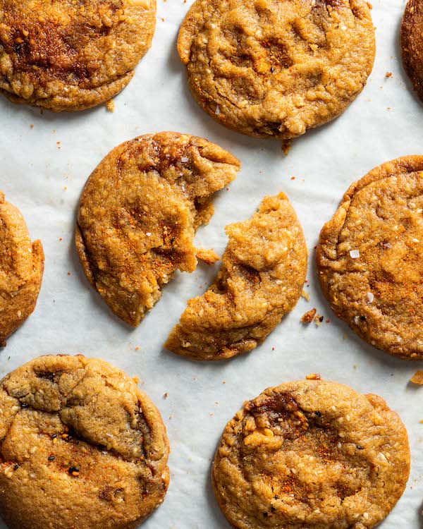 Salted Caramel Sesame Cookie