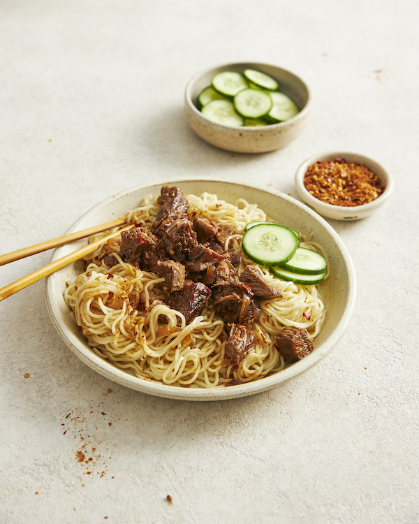 Slow-cooker Sticky Beef Noodles