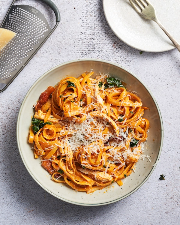 Creamy Chicken & Gochujang Fettuccine