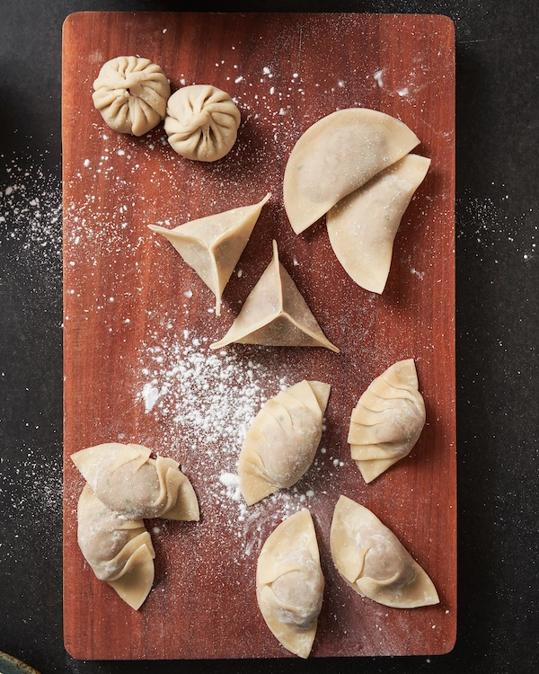 How to fold dumpling visual guide