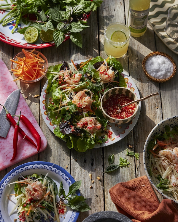 Vietnamese Prawn & Papaya Lettuce Cups